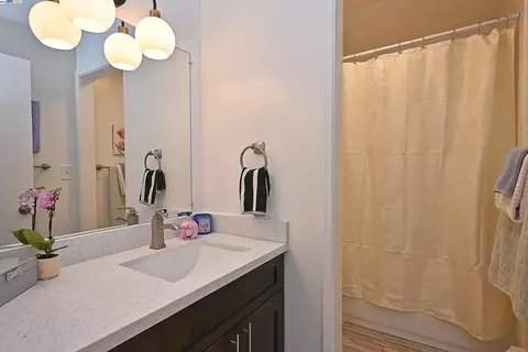 Bath - 1333 Webster St #A107, Alameda, CA 94501 photo 1 of 1