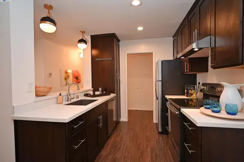 Kitchen - 1333 Webster St #A107, Alameda, CA 94501 photo 2 of 3