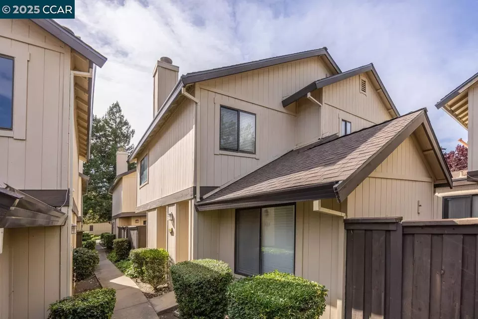 6746 Button Rd 6746 Calvine Rd, Sacramento, CA 95823 | 18 Photos - Movoto