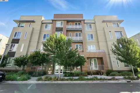 45378 Tom Blalock St #405, Fremont, CA 94539