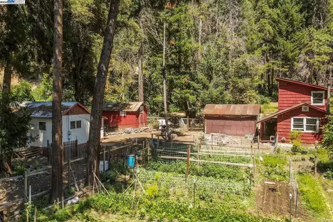 100 Wonder Stamp Ln, Big Bar, CA 96010