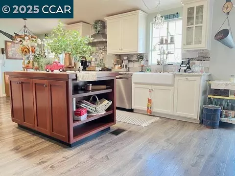 5098 Cantle Rd, Copperopolis, CA 95228 photo 16