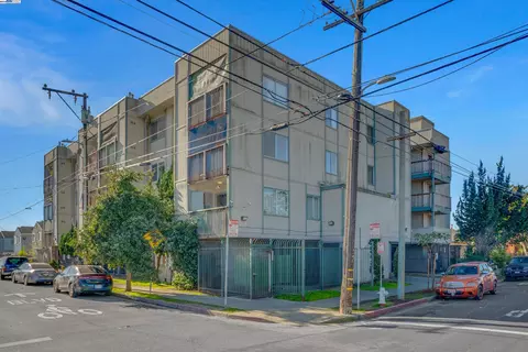 1532 Chanslor Ave #A, Richmond, CA 94801
