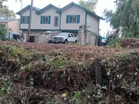 2387 Lakeshore Blvd, Nice, CA 95464 photo 8