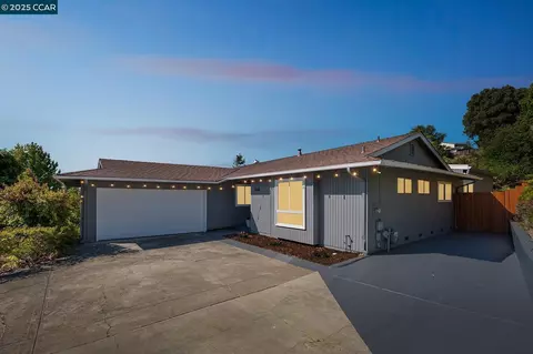 3608 Victor St, Pinole, CA 94564 photo 1