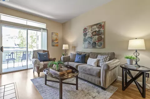 8040 Mountain View Dr #E, Pleasanton, CA 94588 photo 1