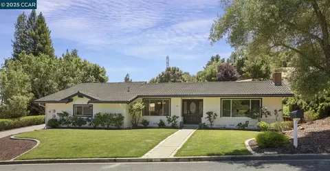 15 Ashbrook Pl, Moraga, CA 94556 photo 1