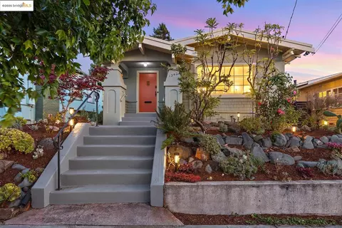 1342 Virginia St, Berkeley, CA 94702 photo 1