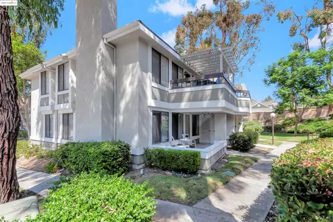 22192 Rim Pointe #6B, Lake Forest, CA 92630
