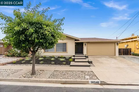 30540 Oakmont Way, Hayward, CA 94544