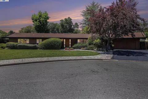1407 Black Hawk Ct, Lafayette, CA 94549 photo 1