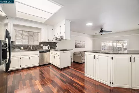 1543 Heartwood Dr, Concord, CA 94521