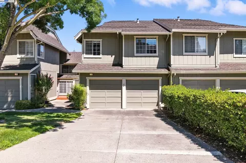 318 Mercury Way, Pleasant Hill, CA 94523