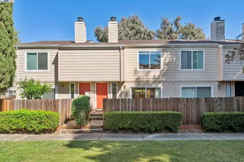 1255 Detroit Ave #12, Concord, CA 94520