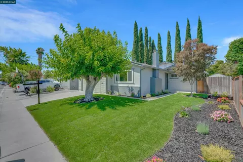 3577 Dumbarton St, Concord, CA 94519 photo 1
