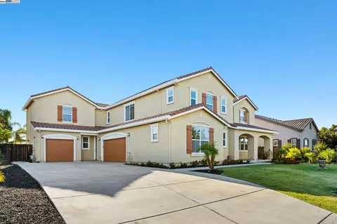 2255 Sugarloaf Ct, Brentwood, CA 94513