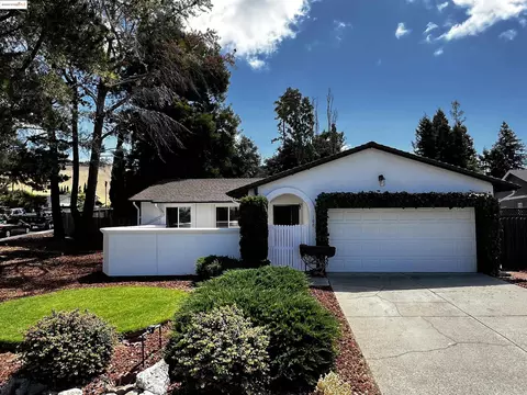 100 Lily Ct, Hercules, CA 94547 photo 1