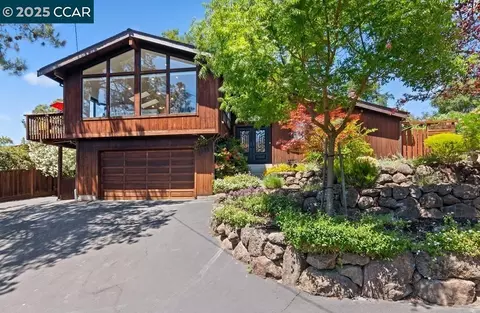 1138 Orchard Rd, Lafayette, CA 94549 photo 1