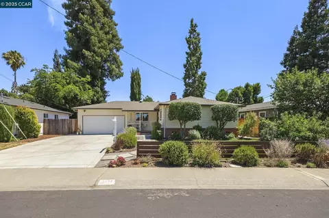 3930 Cottonwood Dr, Concord, CA 94519