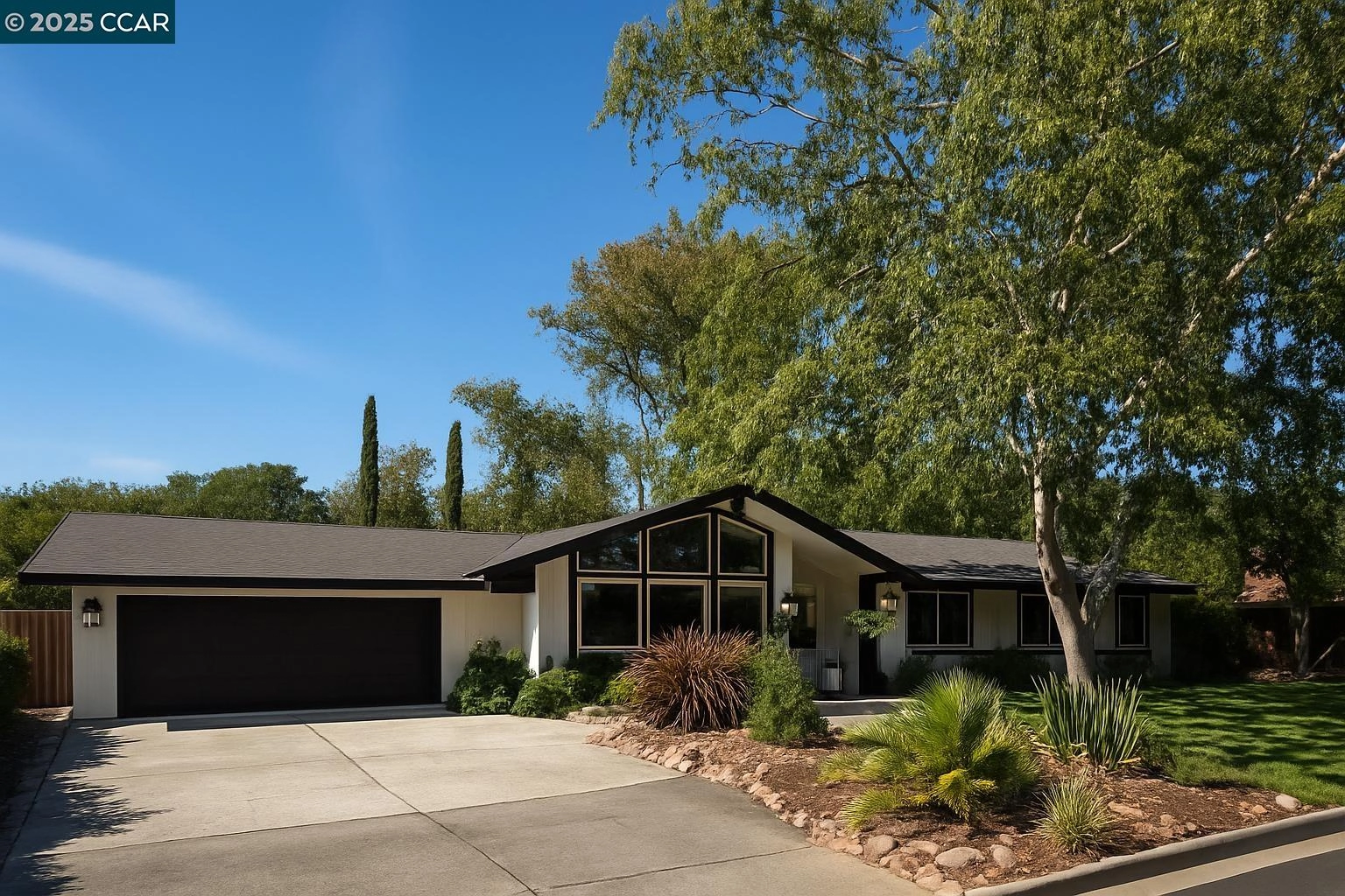 1838 Sunnyvale Ave, Walnut Creek, CA 94597 | 60 Photos - Movoto