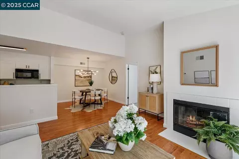 115 Reflections Dr #27, San Ramon, CA 94583