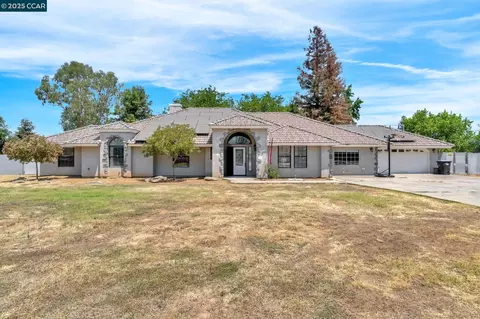 36065 Manon, Madera, CA 93637 photo 1