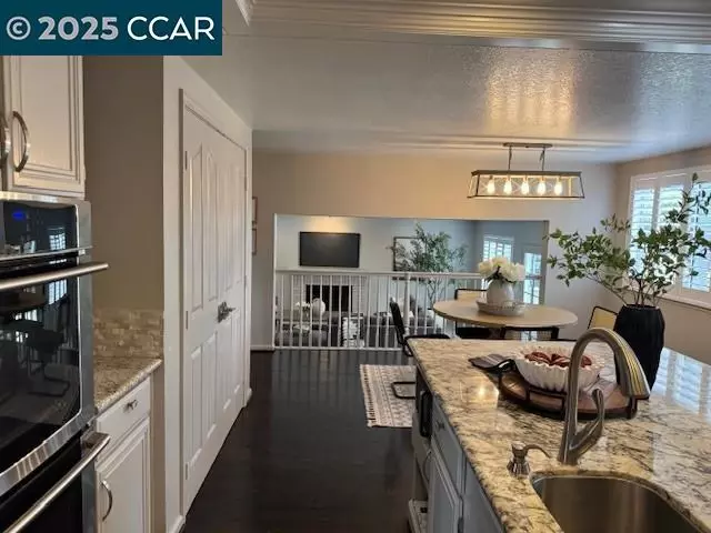 Kitchen - 4368 Mansfield Dr, Danville, CA 94506 photo 3 of 4