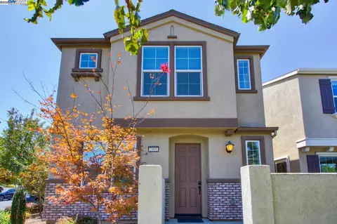 2401 Pleasant Grove Blvd, Roseville, CA 95747