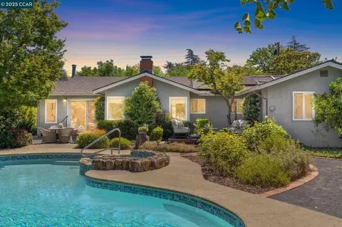 149 Rock Oak Ct, Walnut Creek, CA 94598