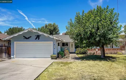 1801 Whitman Rd, Concord, CA 94518 photo 1