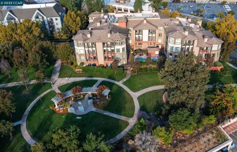 1800 Alma Ave #104, Walnut Creek, CA 94596