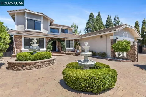5497 Silver Sage Ct, Concord, CA 94521