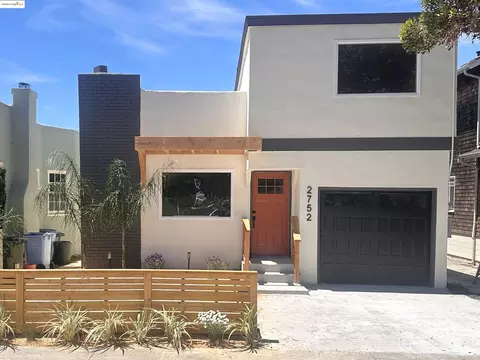 2752 Mabel St, Berkeley, CA 94702 photo 1