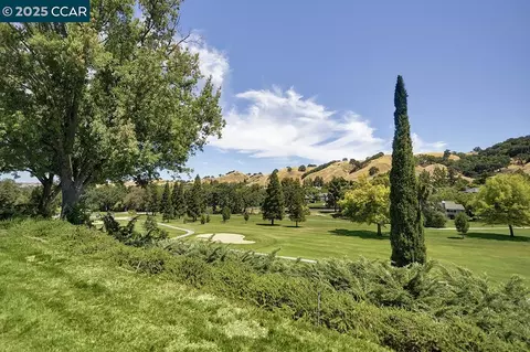 3136 Tice Creek Dr #8, Walnut Creek, CA 94595