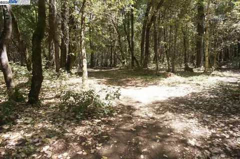 800 Suzy Q Rd, Salyer, CA 95527