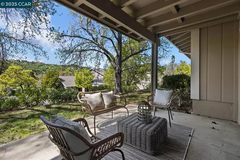 2616 Saklan Indian Dr #4, Walnut Creek, CA 94595