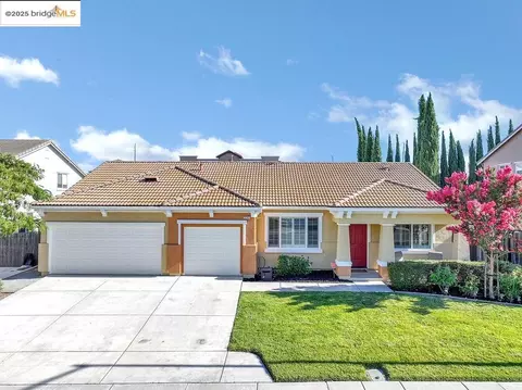 2107 Chicory Dr, Oakley, CA 94561 photo 1