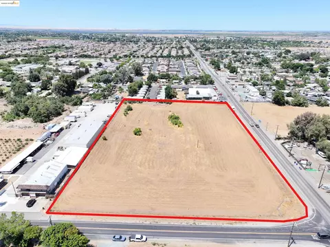Almond Ave, Oakley, CA 94561 photo 2