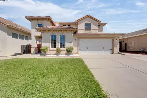 8690 Heritage Hill Dr, Elk Grove, CA 95624
