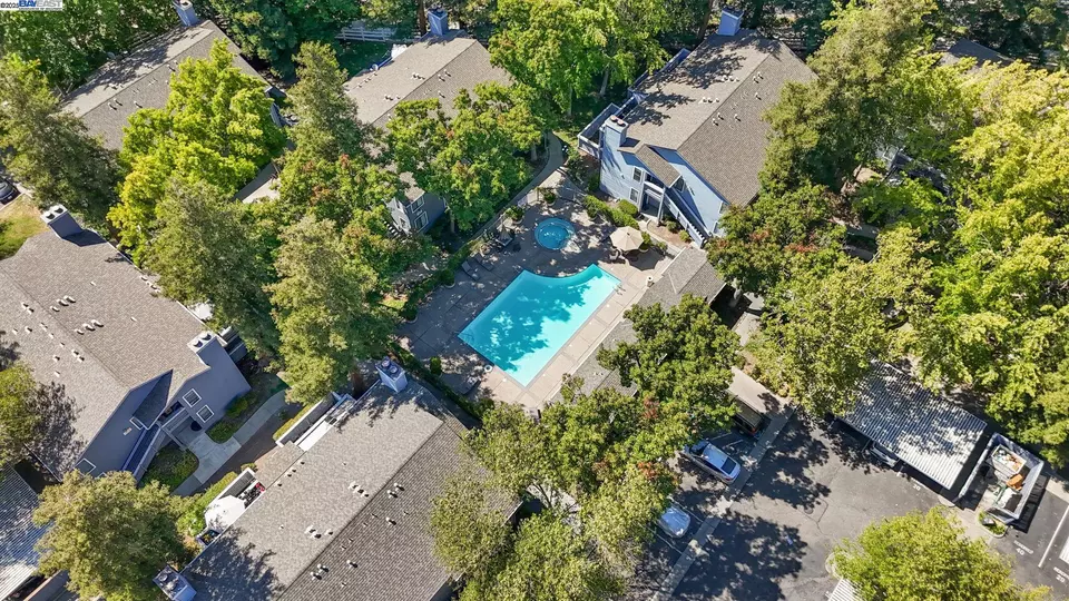 View/Area - 7120 Cross Creek Cir #D, Dublin, CA 94568 photo 4 of 11