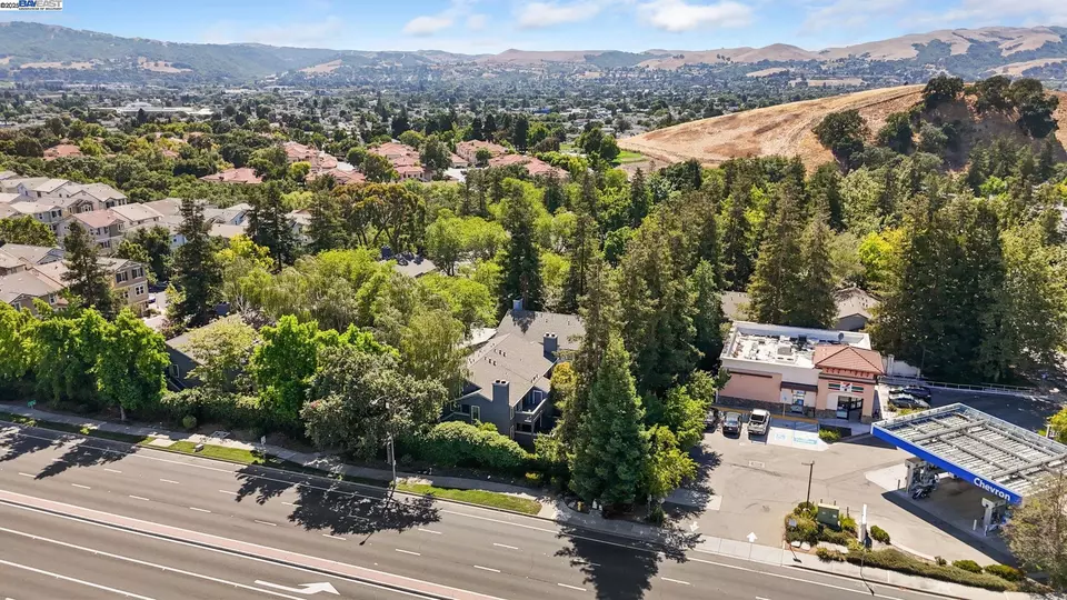 View/Area - 7120 Cross Creek Cir #D, Dublin, CA 94568 photo 1 of 11