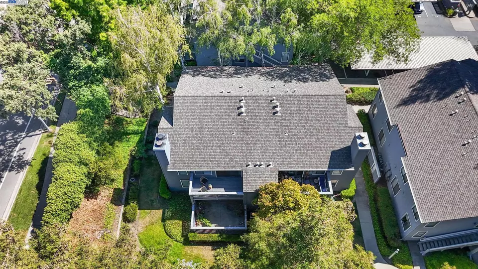 View/Area - 7120 Cross Creek Cir #D, Dublin, CA 94568 photo 5 of 11