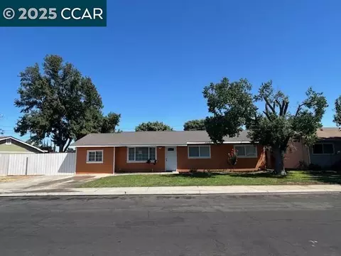 1105 Latimer Ave, Modesto, CA 95351 photo 1
