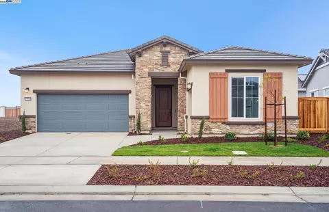 17618 Brightwood Ave, Lathrop, CA 95330