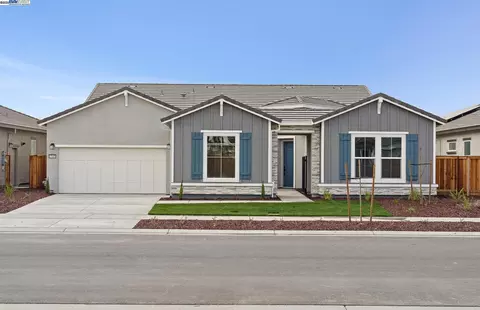 17685 Brightwood Ave, Lathrop, CA 95330