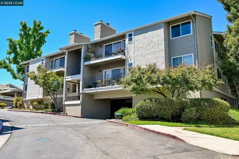 1077 Wesley Ct #5, Walnut Creek, CA 94597
