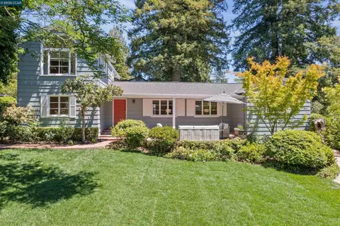 4 El Verano, Orinda, CA 94563