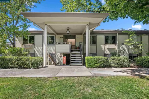 3168 Tice Creek Dr #1, Walnut Creek, CA 94595