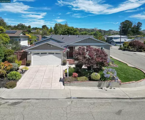 19264 Gliddon St, Castro Valley, CA 94546 photo 1