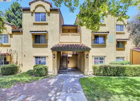 805 Watson Canyon Ct #359, San Ramon, CA 94582